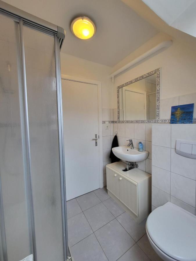 Westkueste Ferienwohnung Хайде Екстериор снимка