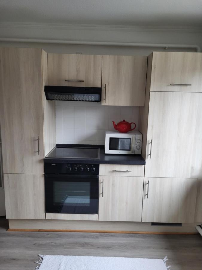 Westkueste Ferienwohnung Хайде Екстериор снимка